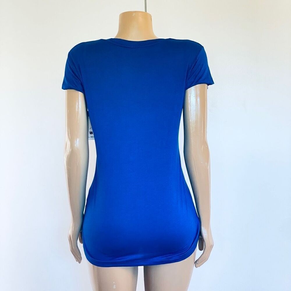 NWT Gorgeous bebe New York Sz L Navy Blue Seamless Stretchy Short Sleeve T-Shirt - Picture 6 of 12